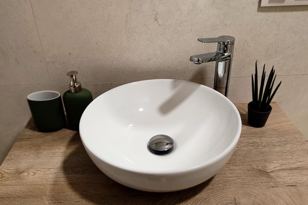Loft De Tita Larrea Apartman Arriondas Kültér fotó