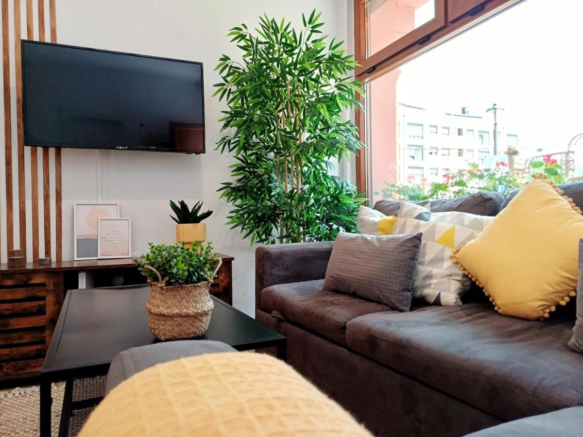 Loft De Tita Larrea Apartman Arriondas Kültér fotó