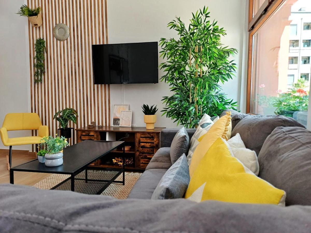 Loft De Tita Larrea Apartman Arriondas Kültér fotó