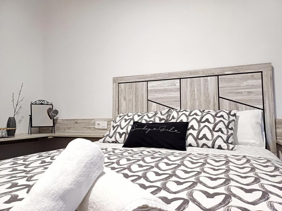 Loft De Tita Larrea Apartman Arriondas Kültér fotó