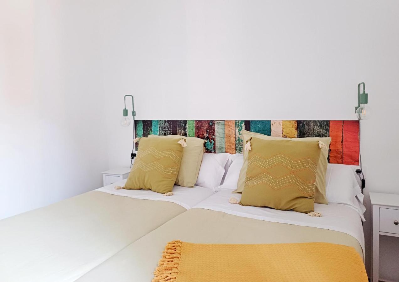 Loft De Tita Larrea Apartman Arriondas Kültér fotó